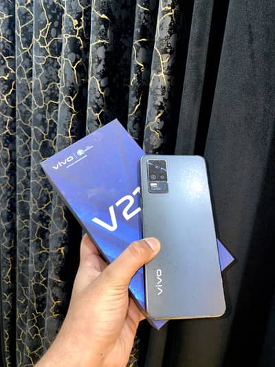 Vivo v 21 e