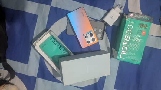 infinix note 30 pro  with box