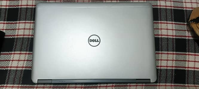 Dell Core i5 4th generation E7240