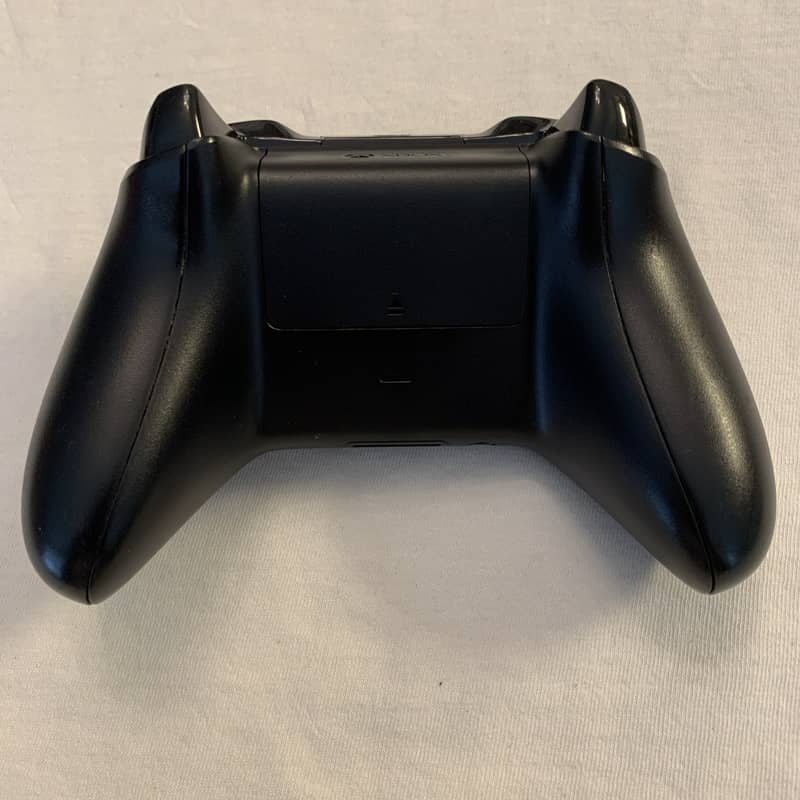 XBOX ONE Controller (1697) 1