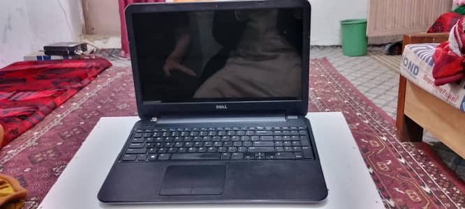 Dell Laptop Contact 03456789344
