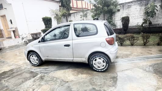 Toyota vitz single door Japani automatic home use