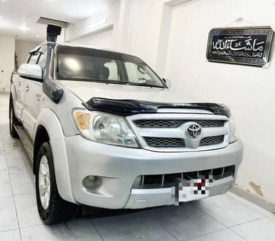 Toyota Vigo 2.5 Manual Gear