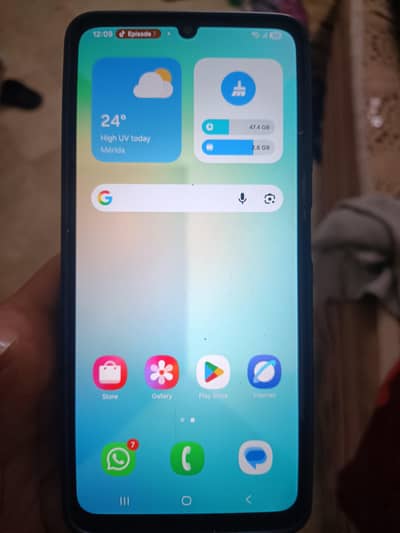 Samsung a06  4/128 Box 4 month used with original box