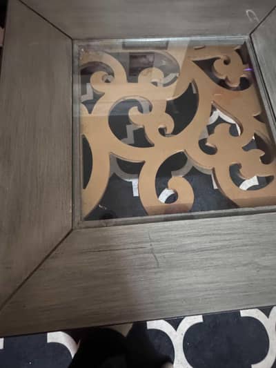 2 side tables and one big lounge table