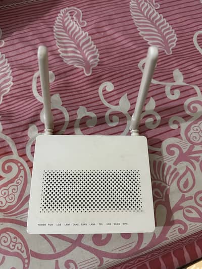 Huawei Xpon wifi Router EchoLife ONT EG8141A5