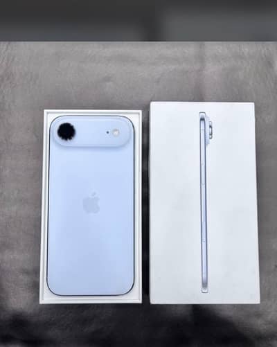 Iphone 17 Air 256 GB with box 10/10 jv