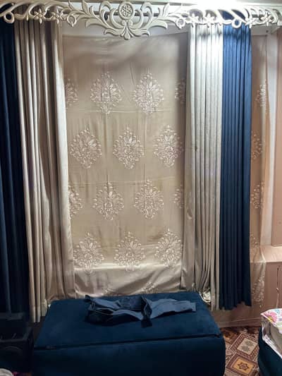 Curtians with high quality Lassani wood