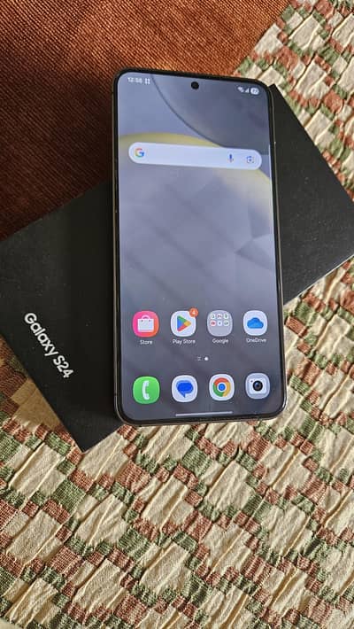 Samsung S24 With box