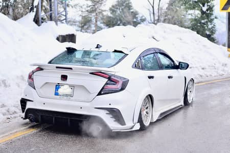 Honda civic Oriel Modal 18 December Red Metar