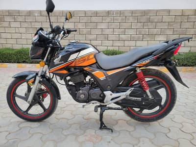 HONDA CB 150F BLACK COLOUR JUST NEW BIKE