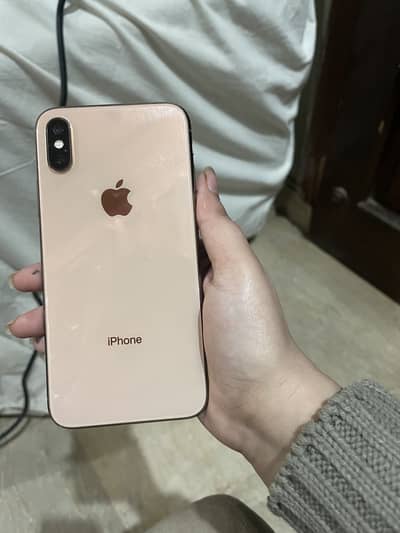iPhone xs( factory unlock)