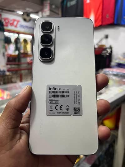 Infinix Hot 60i 8/256