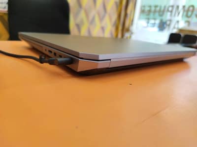 HP ZBook 17 G6 NVIDIA RTX 3000 6GB GDDR6 Core i7 9th H Processor 10/10