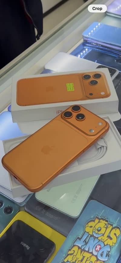 minor Dent Physical + Esim 4 month sim time 9 cycle 512 GB