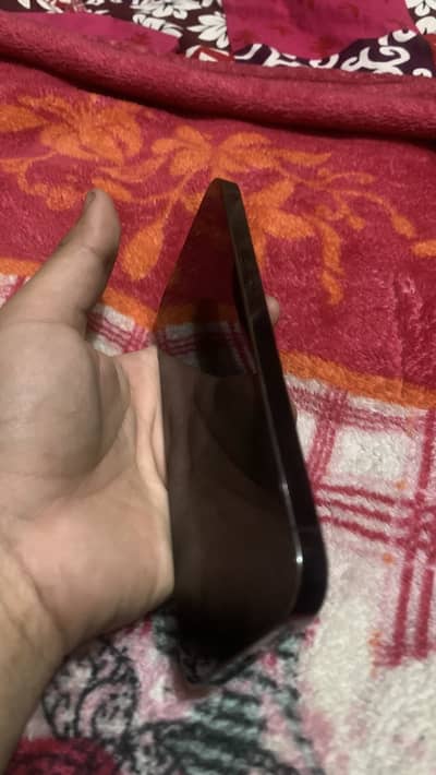 I am selling 14 pro max