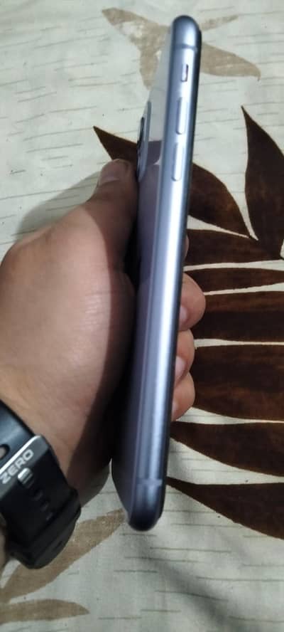 Iphone 11 128gb PTA