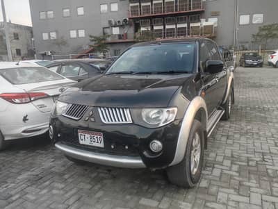 Mitsubishi l200 diamant edition double cabin