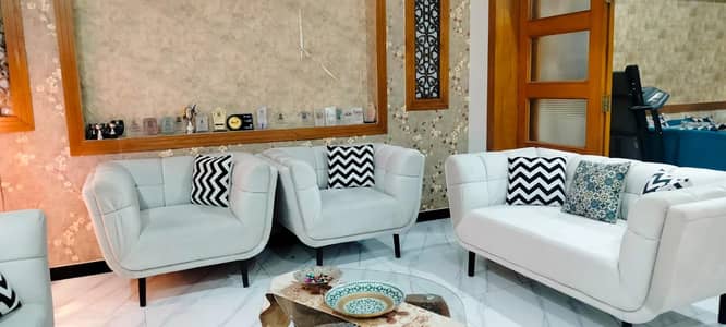 7 Seater Sofa Set  (3,2, 1 & 1 )