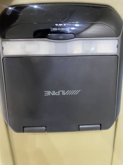 Alpine rear seat entertainment screen for Serena voxy esquire