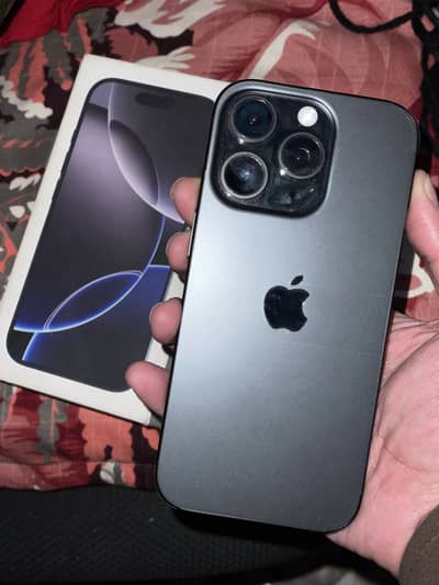 IPhone 16 Pro With Box Sim time