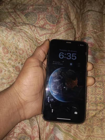 Iphone 11 jv 10/10 -battery health 82 face id factory unlock