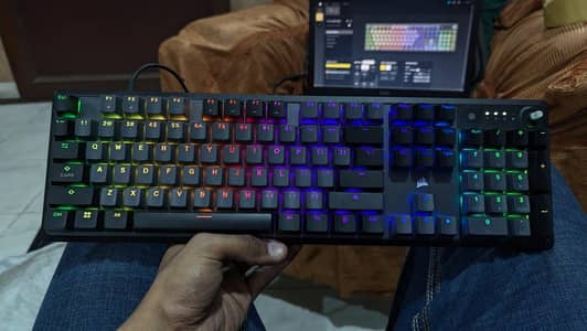 Corsair K70 core rgb gaming keyboard