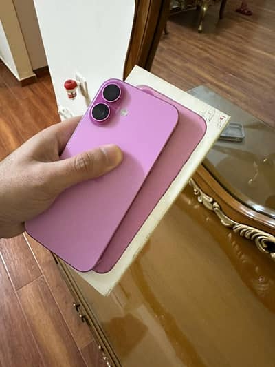 iphone 16 pink 128gb  with box cable cycle 86 sim time 4 month