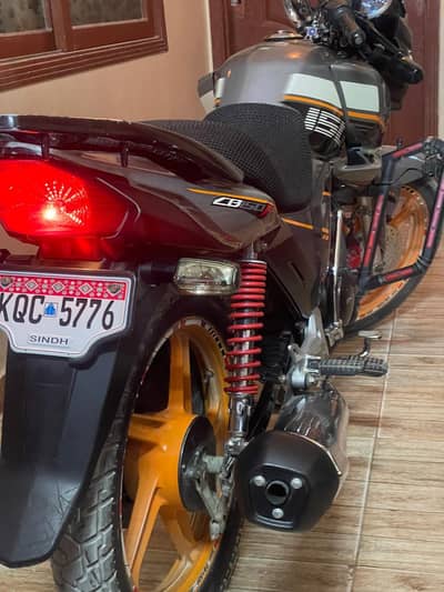 Honda cb150f 2023 read add.        gr 150.   gs 150se. ybr 125. gd 110