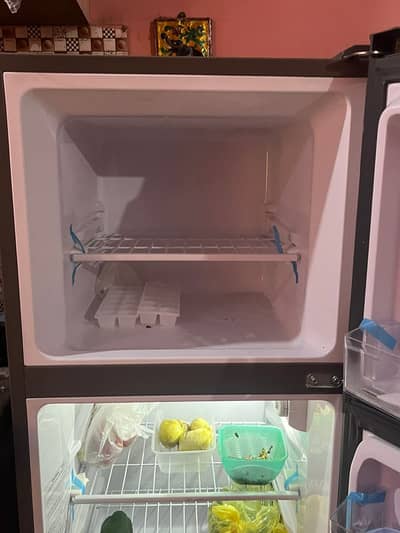 HRF-186EBS Haier Fridge