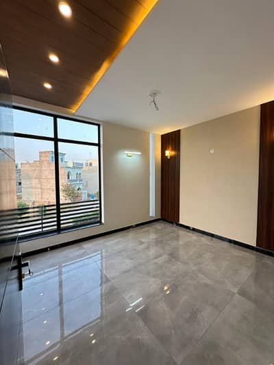 5 Marla House For Rent Upper Portion In A-Block Khayaban-e-Amin Society Lhr.