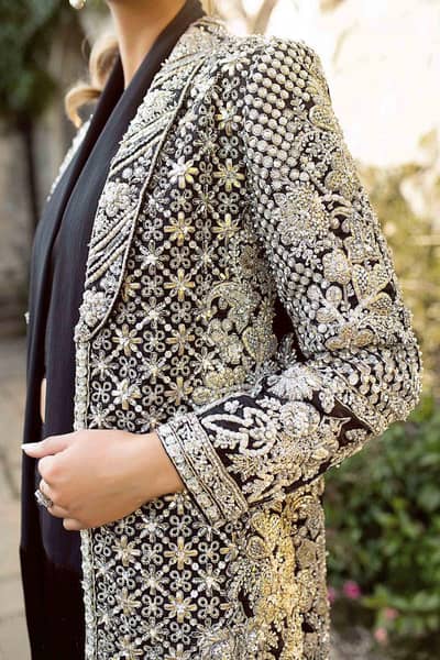 luxury embroidery coat and pent