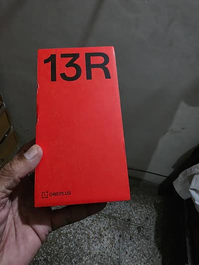 one plus 13 R global not acc5  12/256 official PTA  10/10