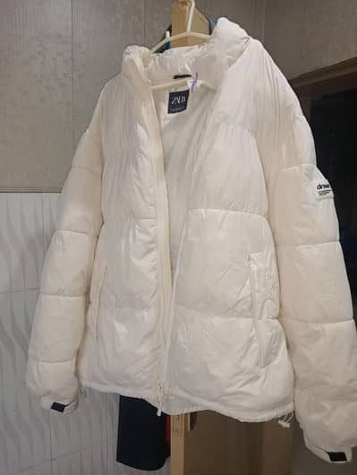 Urgent Sale Beautiful & Warm Jacket in low price