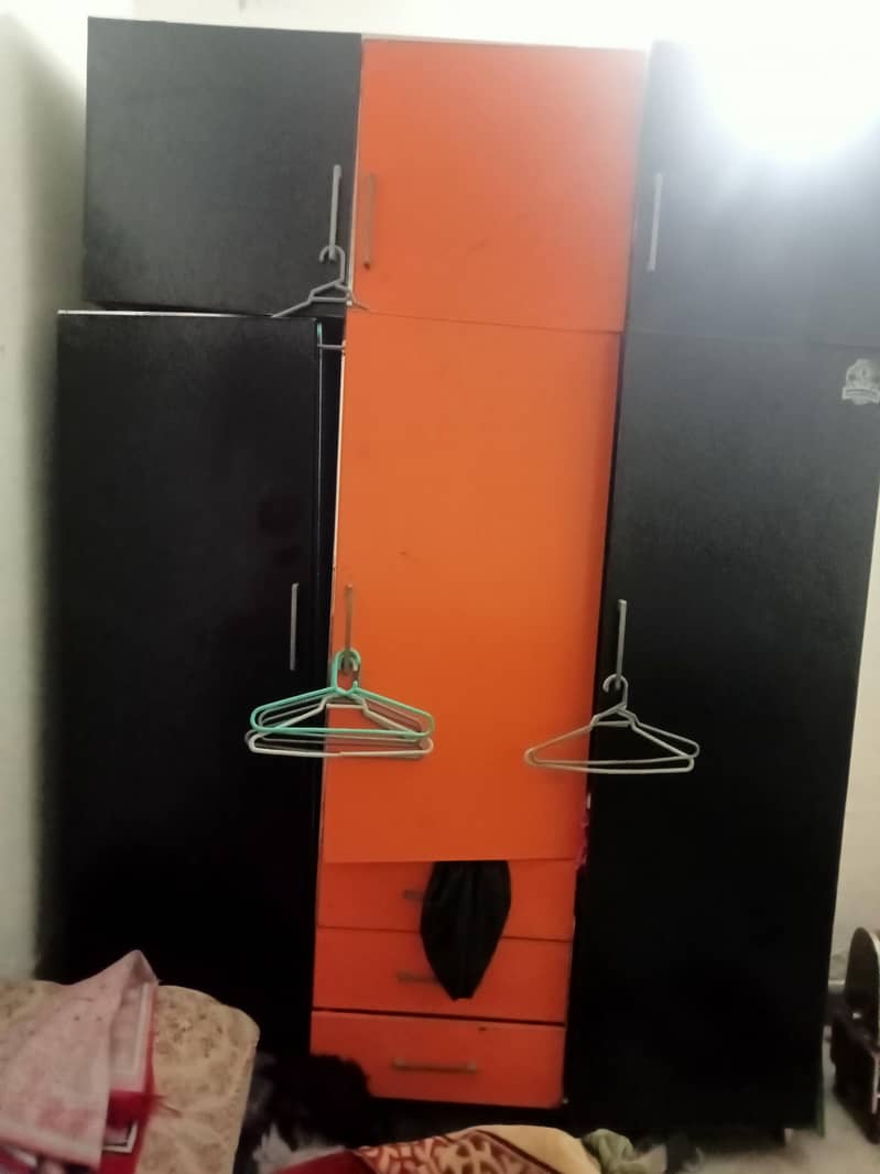 sofas and almarian 3