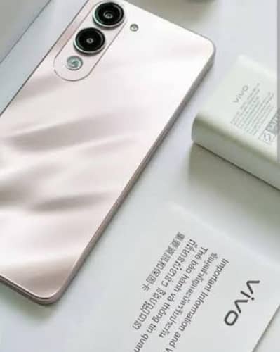 Aoa Vivo y04  (4gb/64gb)  7 mnths wranty with only orgnl charge