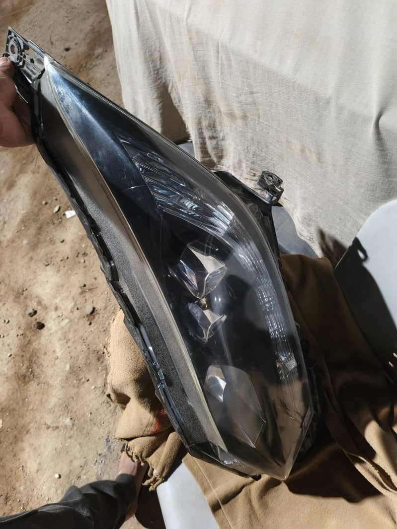 vezel headlight 0