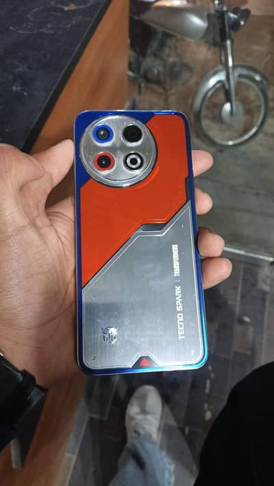 Tecno spark 30 pro