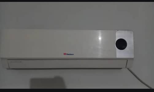 Dawlance 1.5 ton  non inverter split Ac