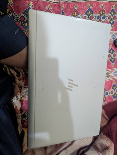 Hp i7 10 gen G7 16 Gb ram