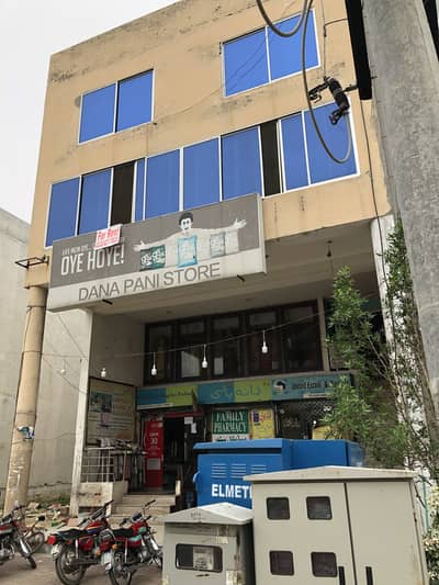 8 marla hall available for rent paragon city