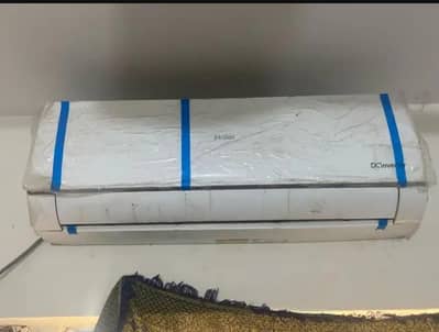 Haier 1.5 ton inverter heat and cool