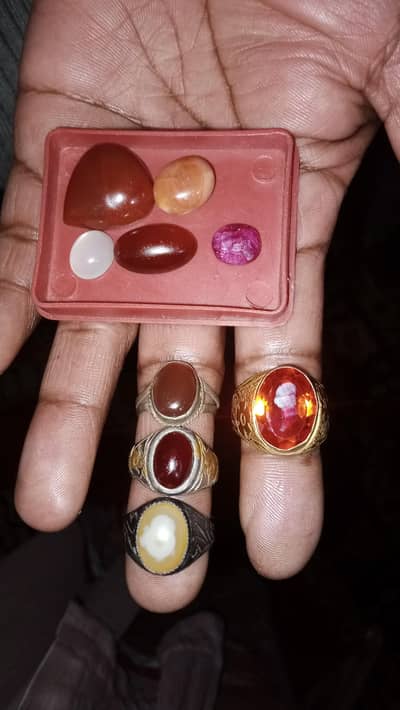 stones and rings
