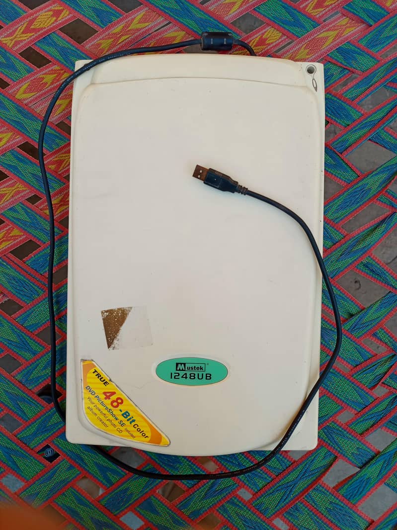 ایک عدد پرانا استعمال شدہ سکینر برائے فروخت 0