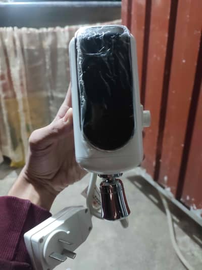 electric water faucet