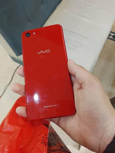 vivo Y83 6/128 with Box and Cable