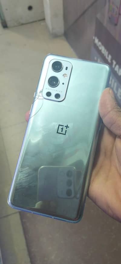 oneplus 9pro chance wala condition rough use