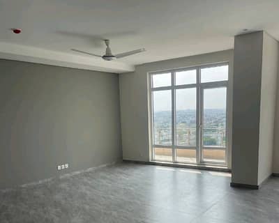 1055 Square Feet Flat For Grabs In DHA Defence