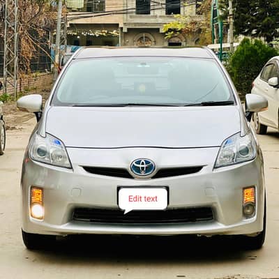 Toyota Prius S-LED