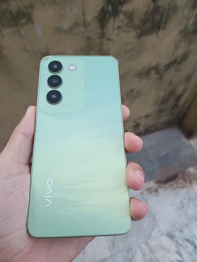 Vivo Y100